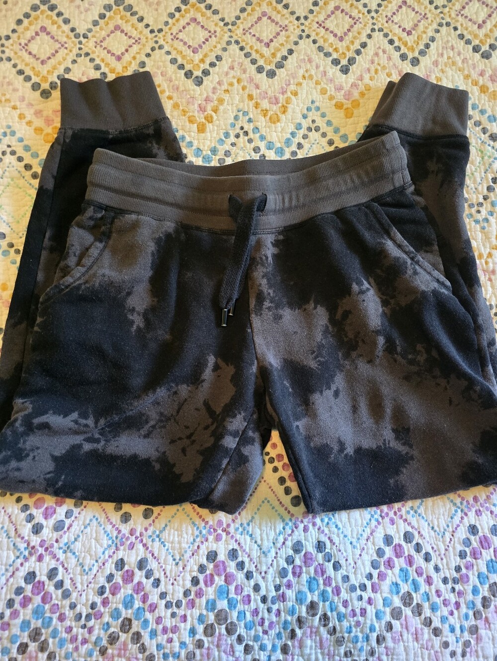 Womems Shambhala Gray Black Tie Dye Joggers